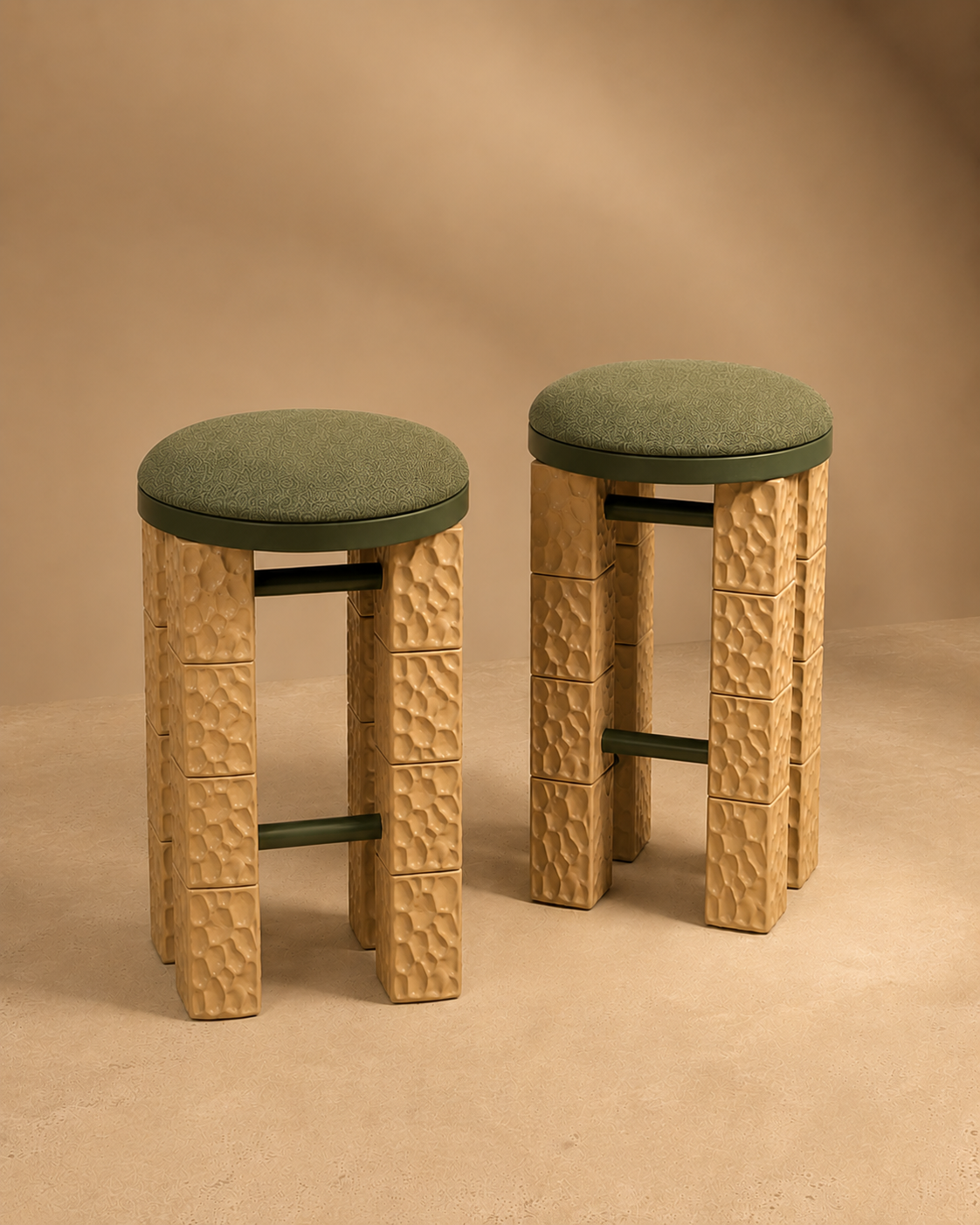 Ramla Bar Stool